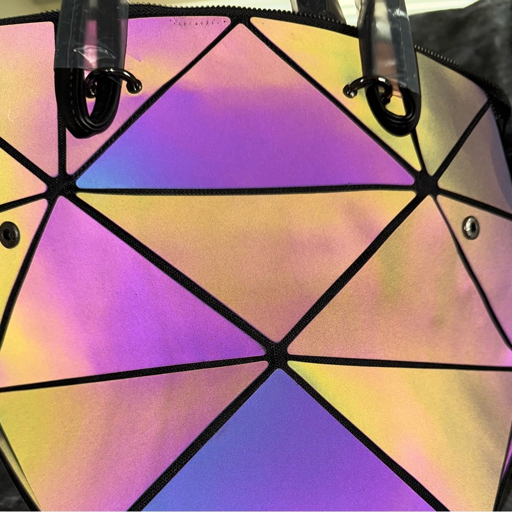 Black Holographic Geometric Zippered Bag